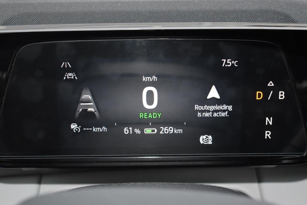 Ford Explorer premium extended range rwd 77 kwh | panoramadak | climate con