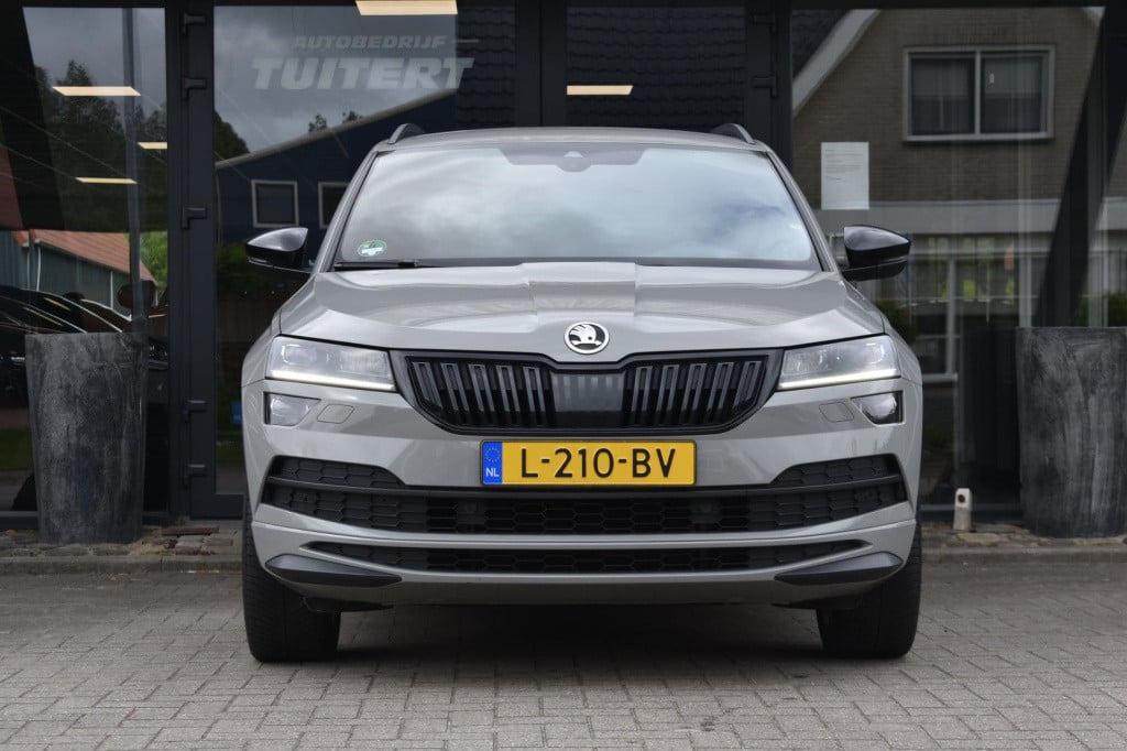 Skoda Karoq 1.5 tsi act sportline | trekhaak | canton | virtual cockpit | a