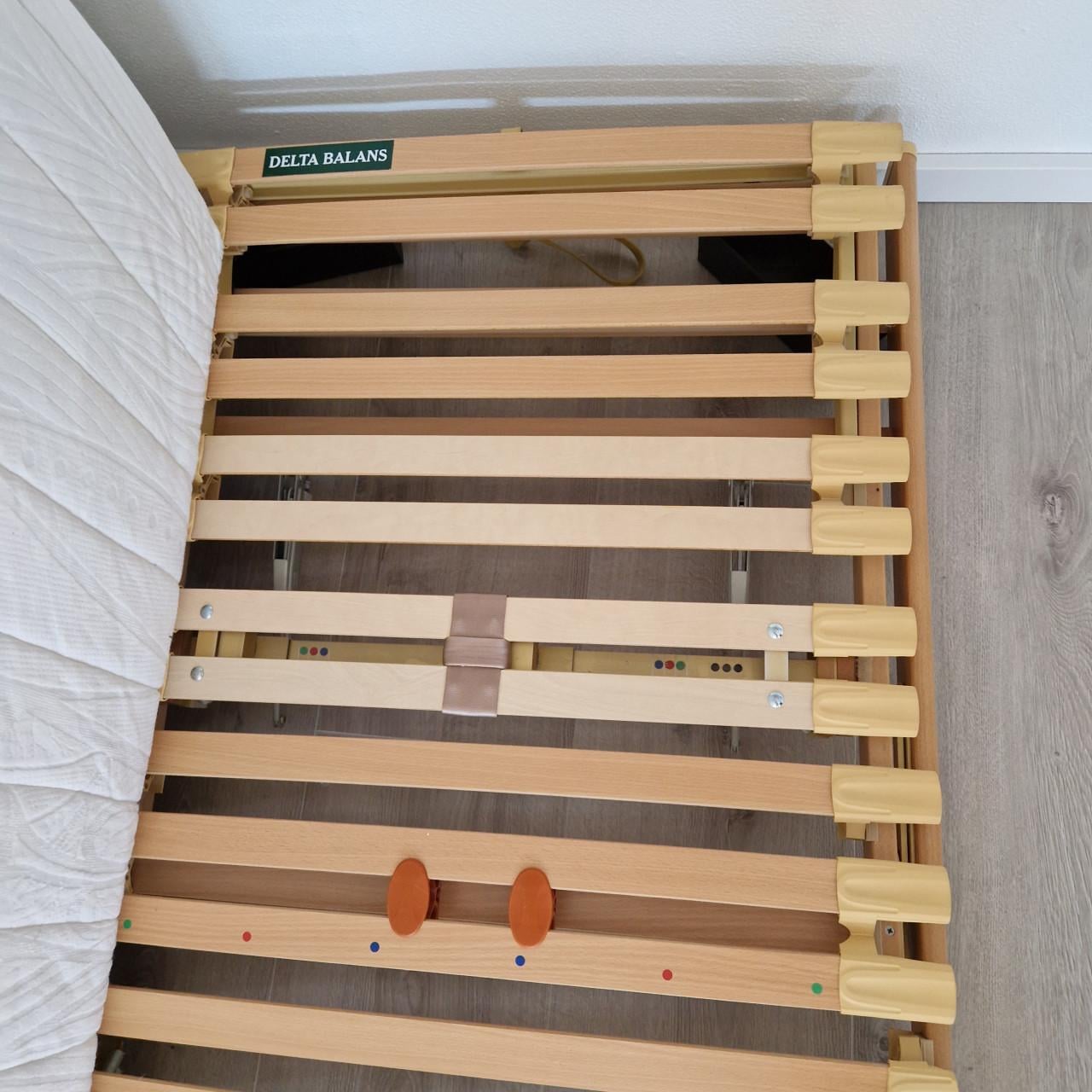 Delta Balans lattenbodem ( inclusief matras)