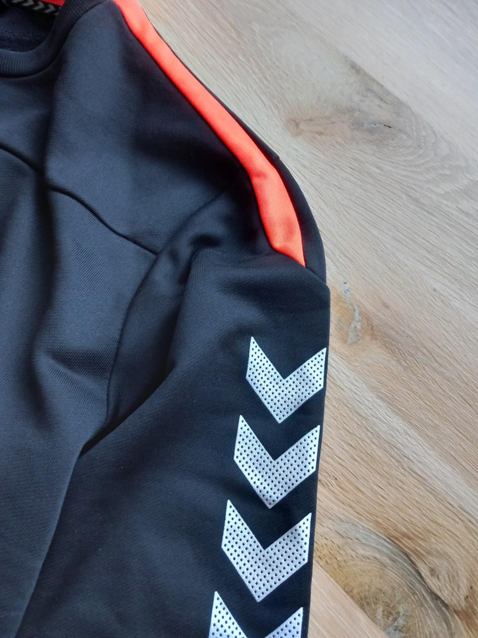 Hummel trainingspak, trui, 2 t-shirts