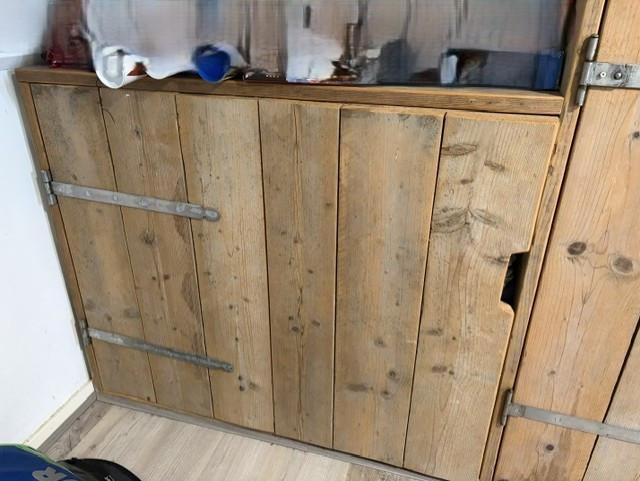 Robuuste steigerhouten kast