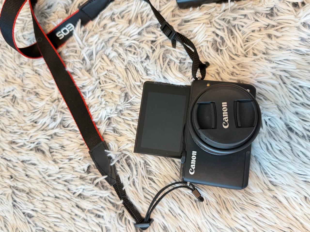 Canon EOS M10 Systeemcamera + 15-45mm lens