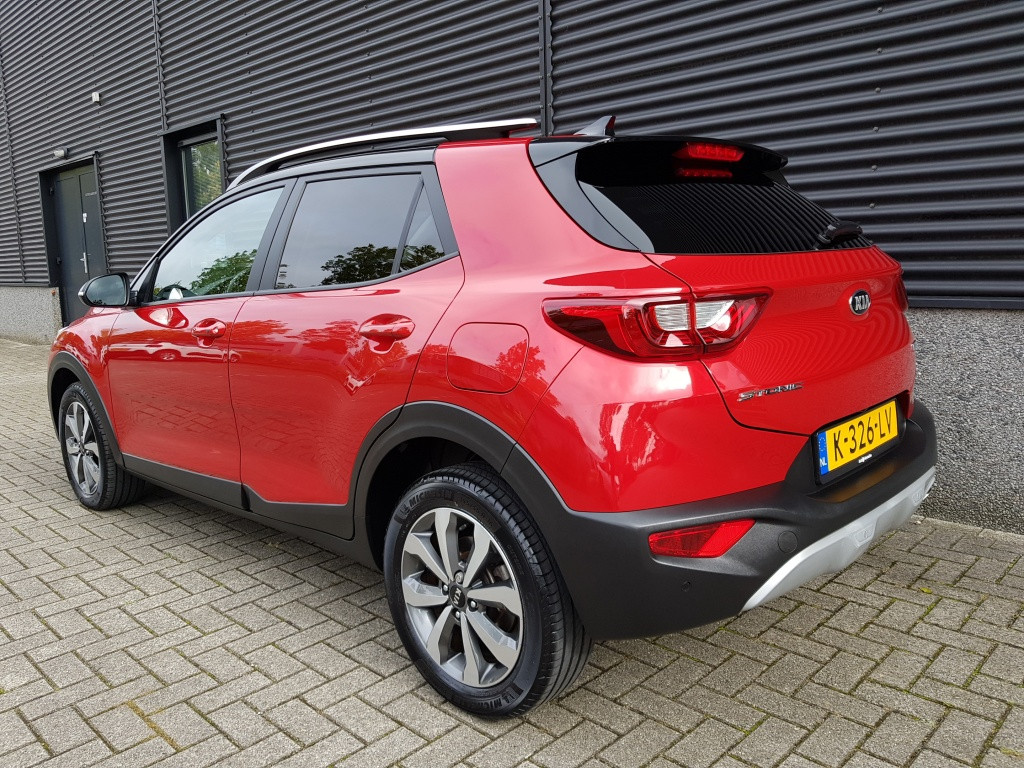 Kia Stonic mhev dynamicplusline 100 pk