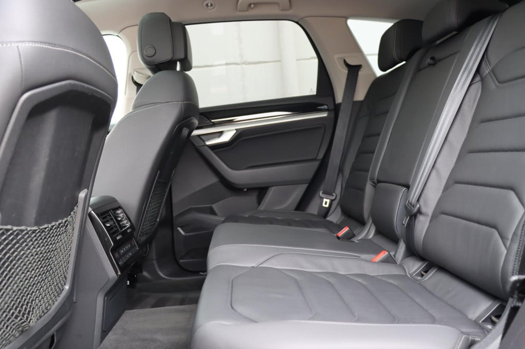 Volkswagen Touareg 3.0 tsi ehybrid 4motion elegance 380pk tiptronic