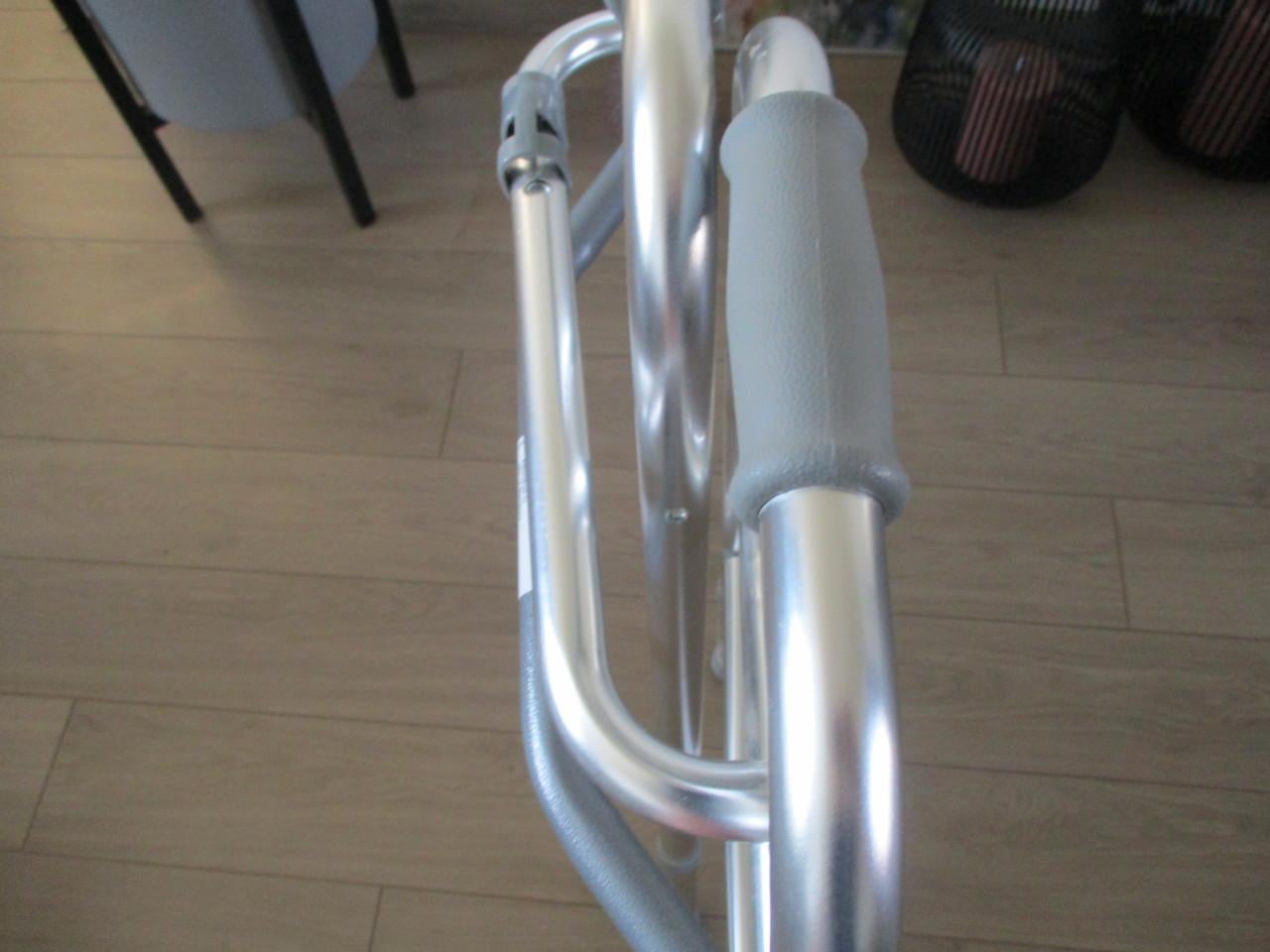 Nieuw opvouwbaar looprek de Luxe in hoogte instelbaar van Comfort & More