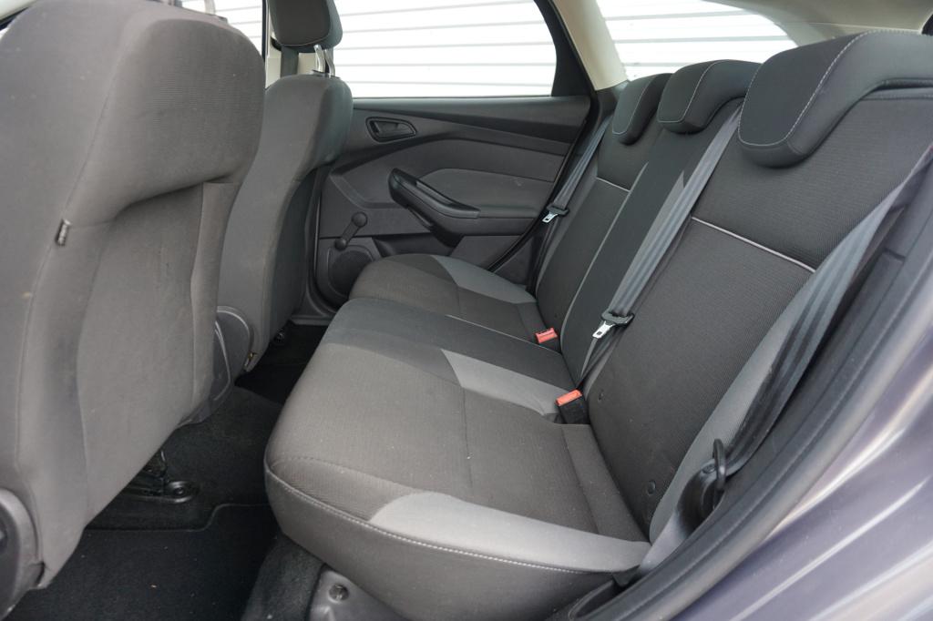 Ford Focus wagon 1.0 ecoboost edition airco / navi / cruise / carplay / ele
