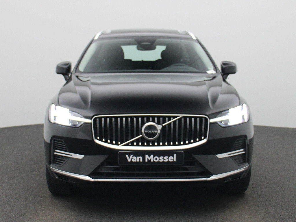Volvo XC60 2.0 t6 plug-in hybrid awd core bright | long range | navigatie |