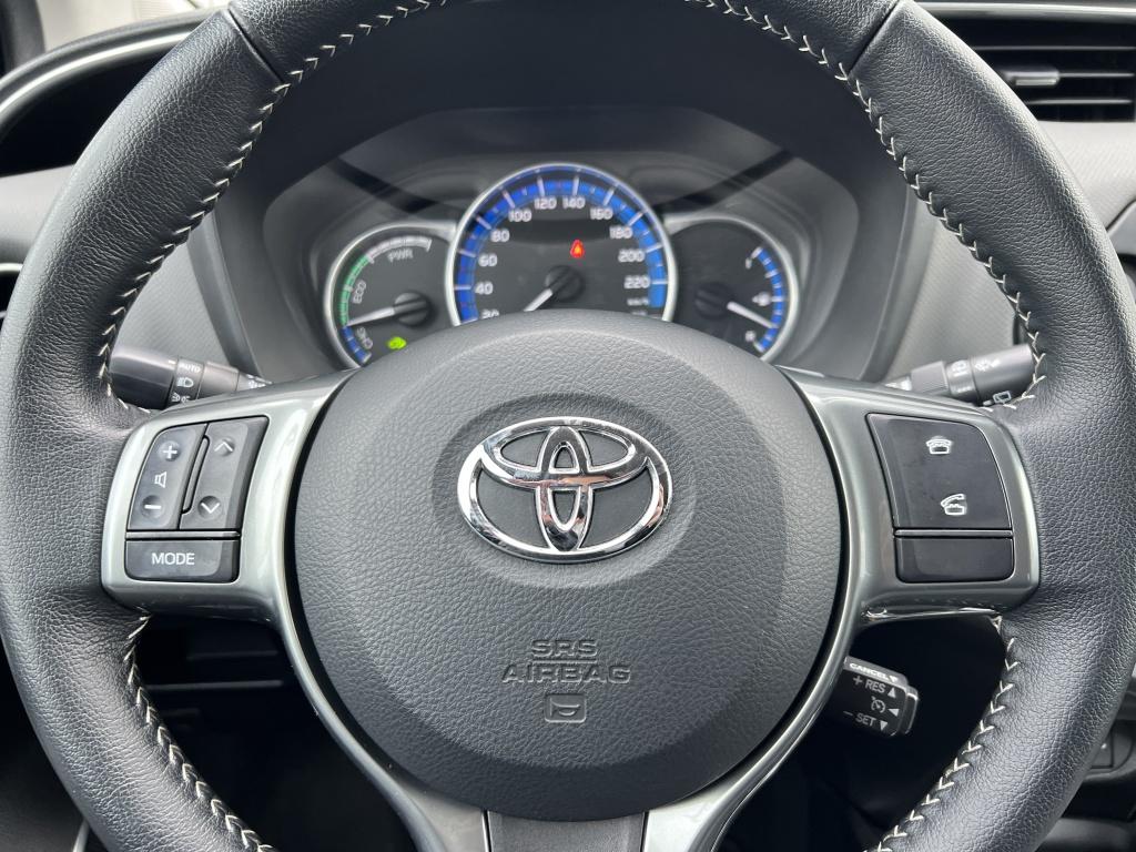 Toyota Yaris 1.5 full hybrid dyn.
