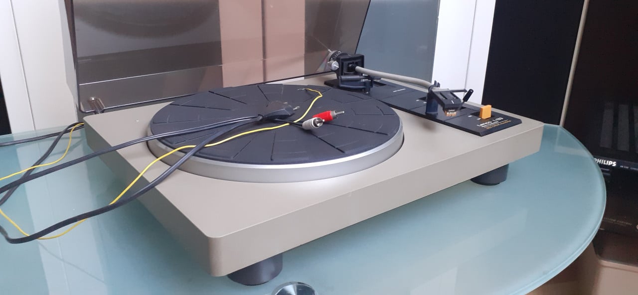 LENCO L-133 platenspeler belt-drive autostop made in switerland