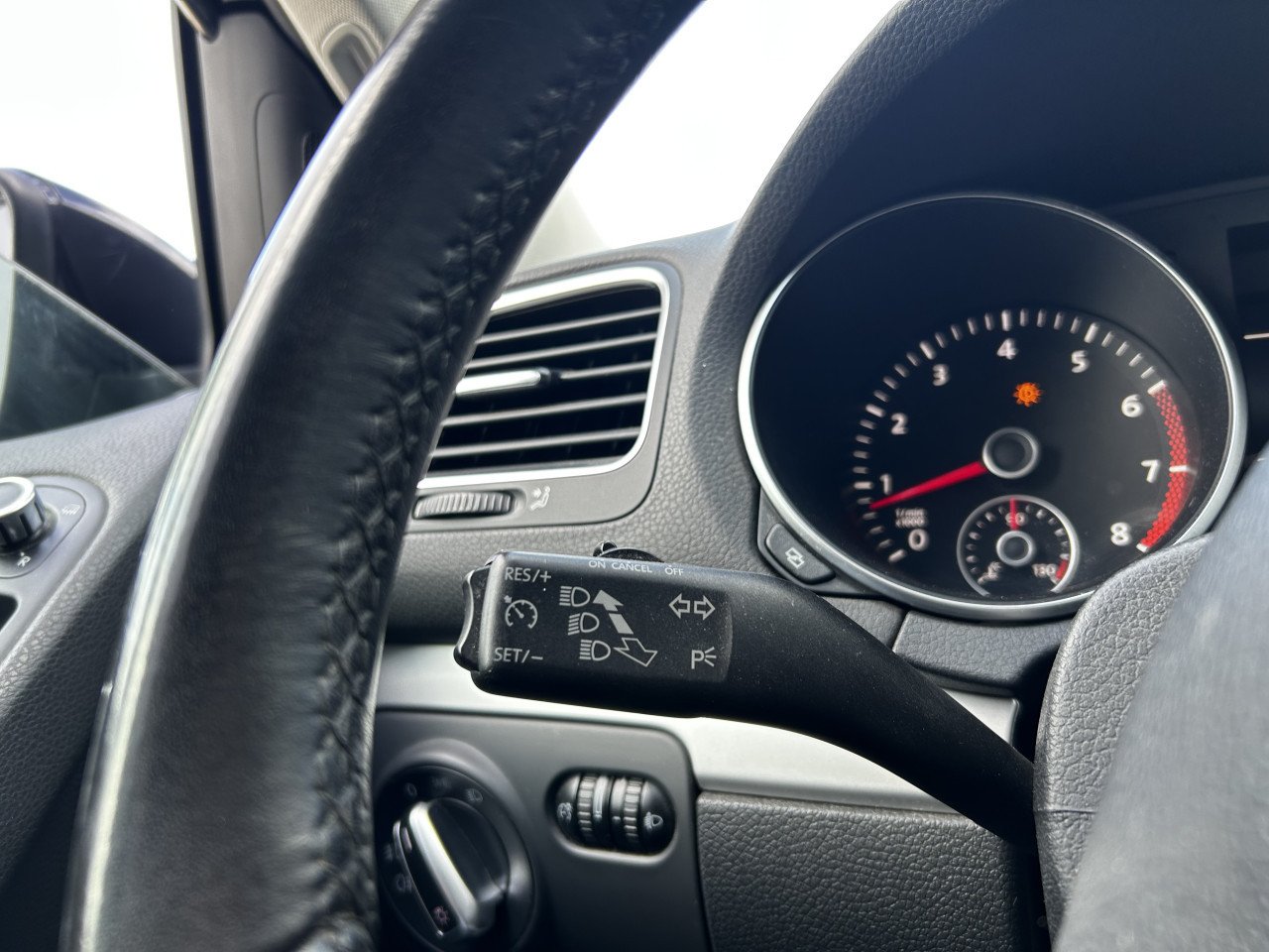 Volkswagen Golf 1.4 TSI Highline/CARPLAY/STOELV/CRUISE CONTR
