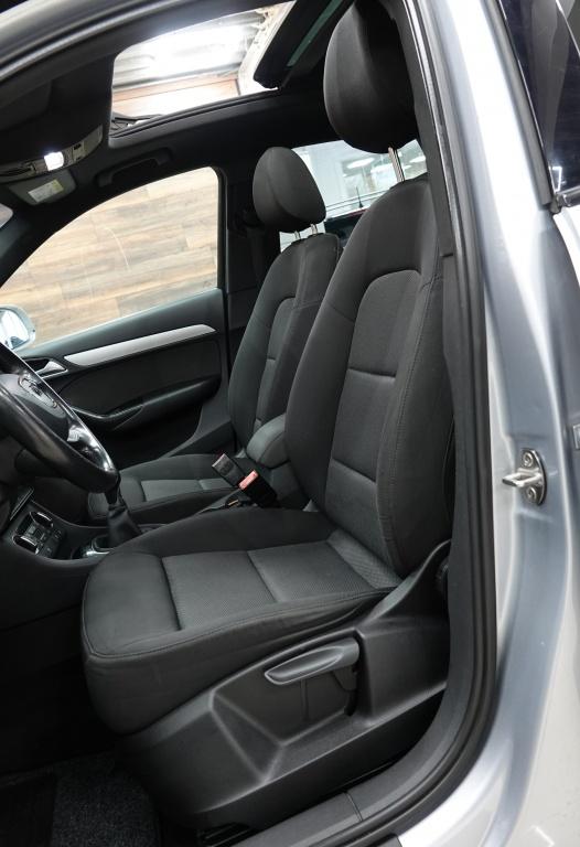 Audi Q3 1.4 tfsi | pano | stoelverw. | cruise | trekhaak |