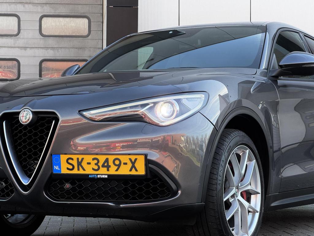Alfa Romeo Stelvio 2.0 t awd super veloce interieur nl-auto + afneembare tr