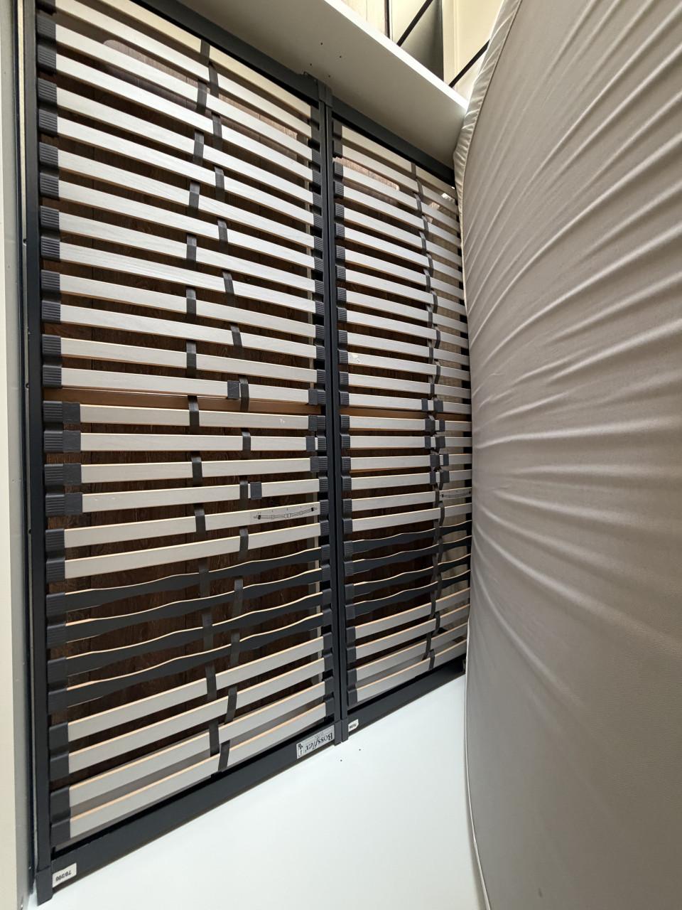 Te koop: IKEA Askvoll bed 140x200 – zo goed als nieuw