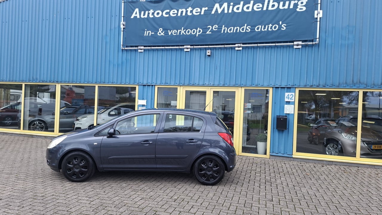 Opel Corsa 1.4-16V Enjoy 5deurs bj:2007 airco apk 9-2026