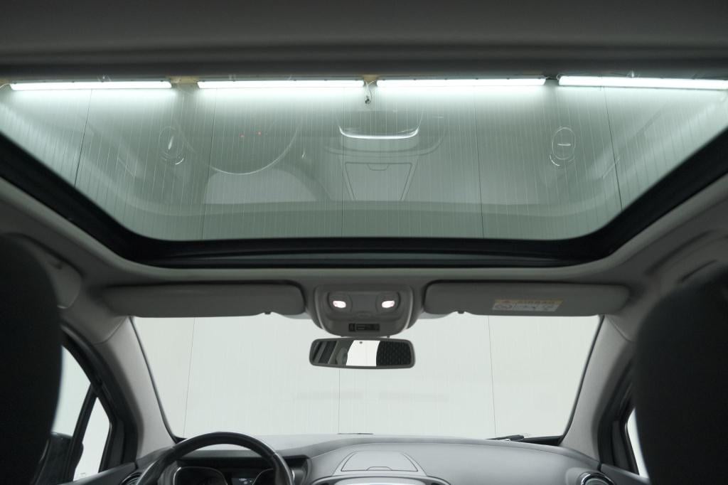 Renault Captur tce 150 edc intens | panoramadak | camera | allseason banden