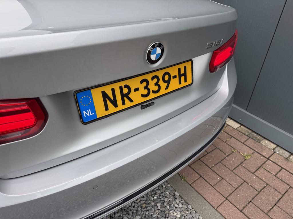 BMW 3-serie 318i automaat executive sportline sedan
