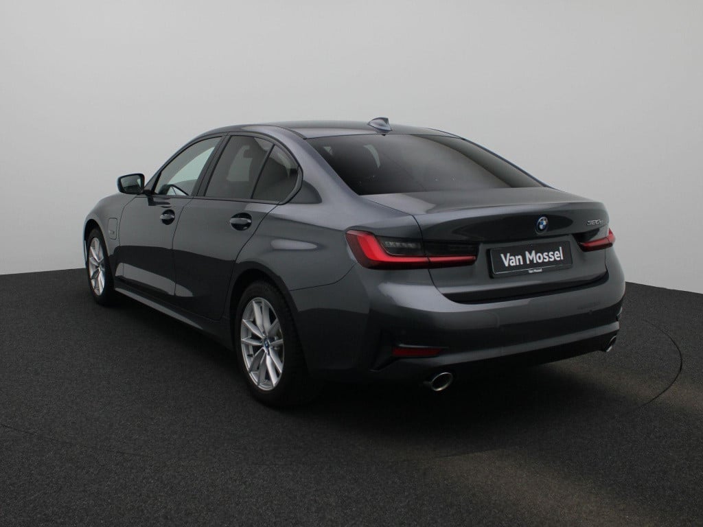 BMW 3-serie 320e high executive | automaat | navigatie | leder | elektrisch