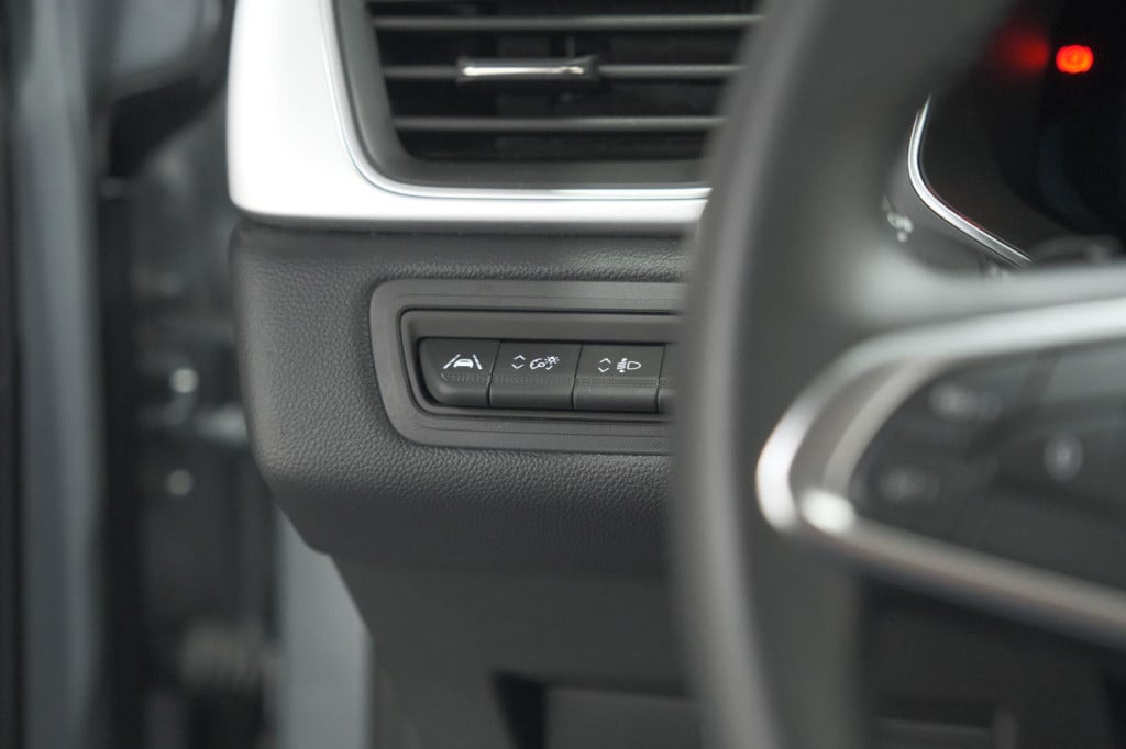 Renault Captur tce 140 edc techno | camera | 9.3 inch groot scherm | stoelv