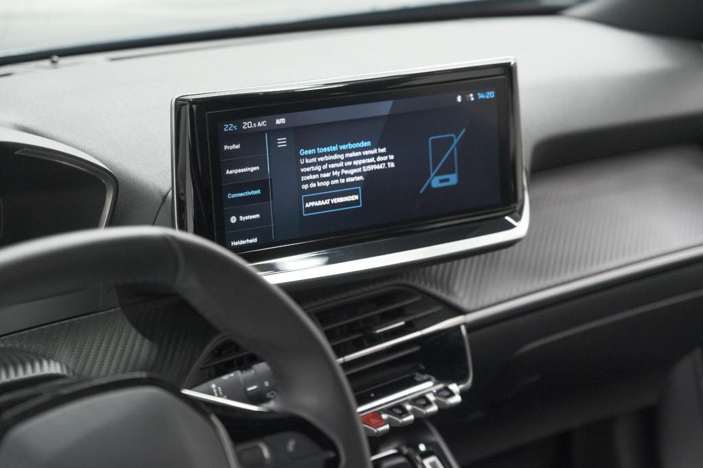 Peugeot 2008 puretech 100 allure | apple carplay | parkeersensoren | climat
