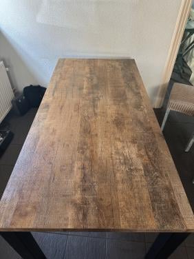 Industriële eettafel
