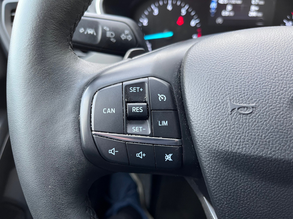 Ford Focus 1.0 ecoboost titanium x business