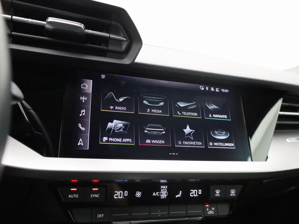 Audi A3 sportback 35 tfsi pro line | automaat | lmv | parkeer sensoren | pa