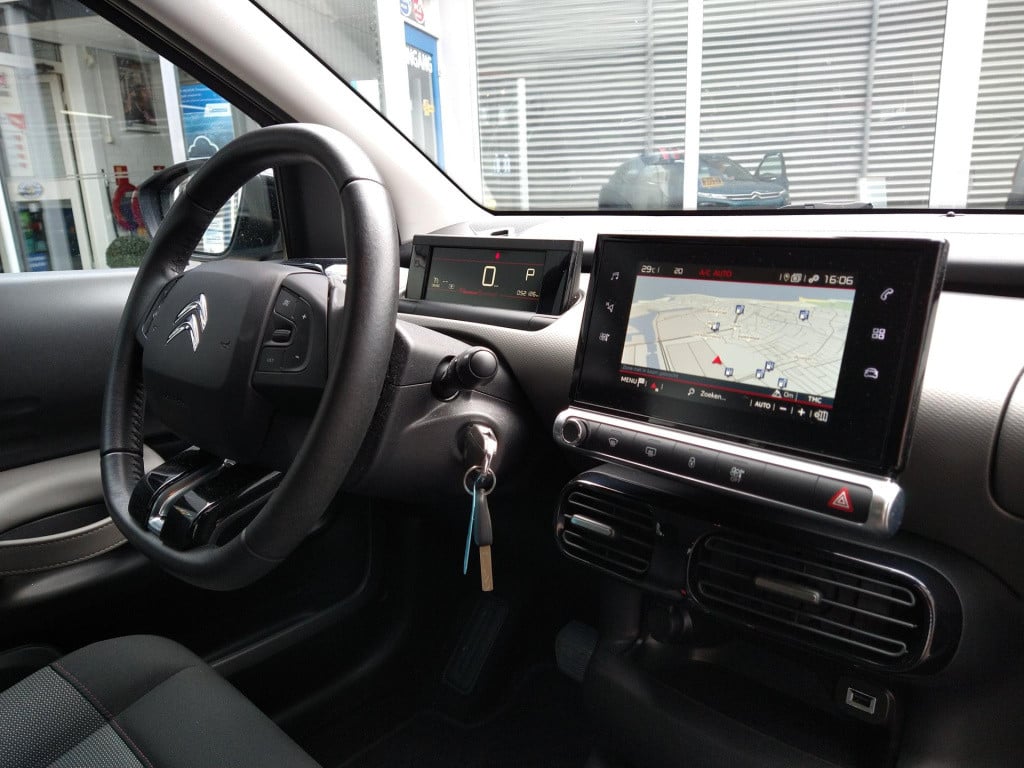 Citroen C4 Cactus 110 feel eat6 automaat navi/clima/lmv