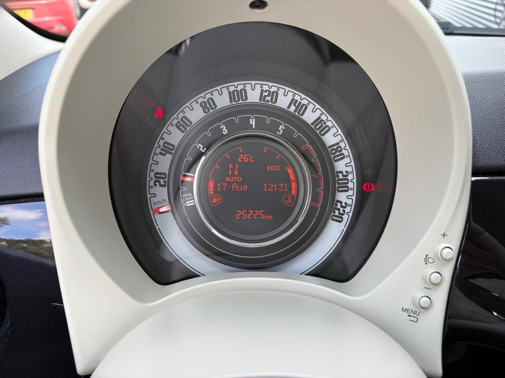 Fiat 500 1.2 lounge automaat