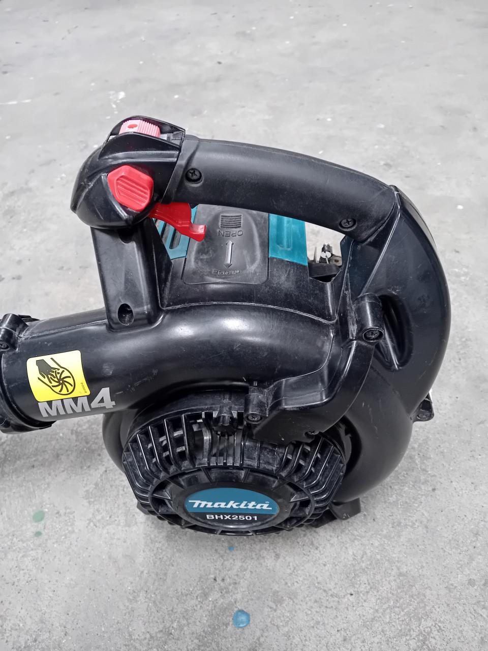 Makita bladblazer bhx 2501