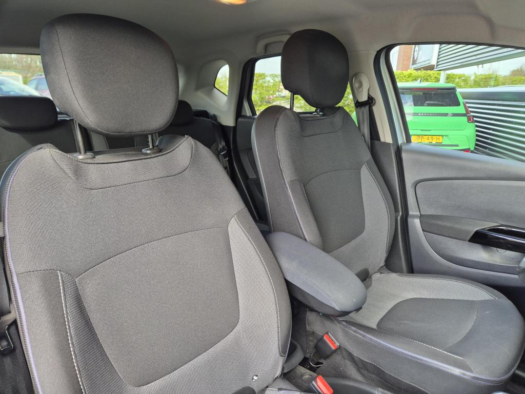 Renault Captur tce 120 edc automaat dynamique all season banden, camera, tr