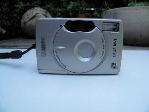 Canon ixus m-1 deze camera werkt wel maar op aps systeem