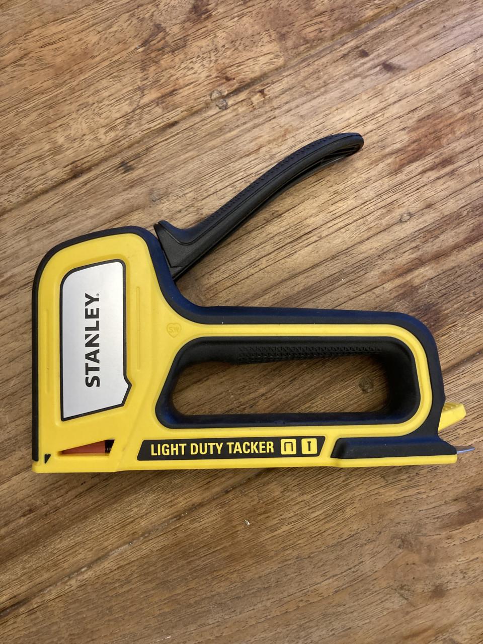 Nietmachine; 1x gebruikt!