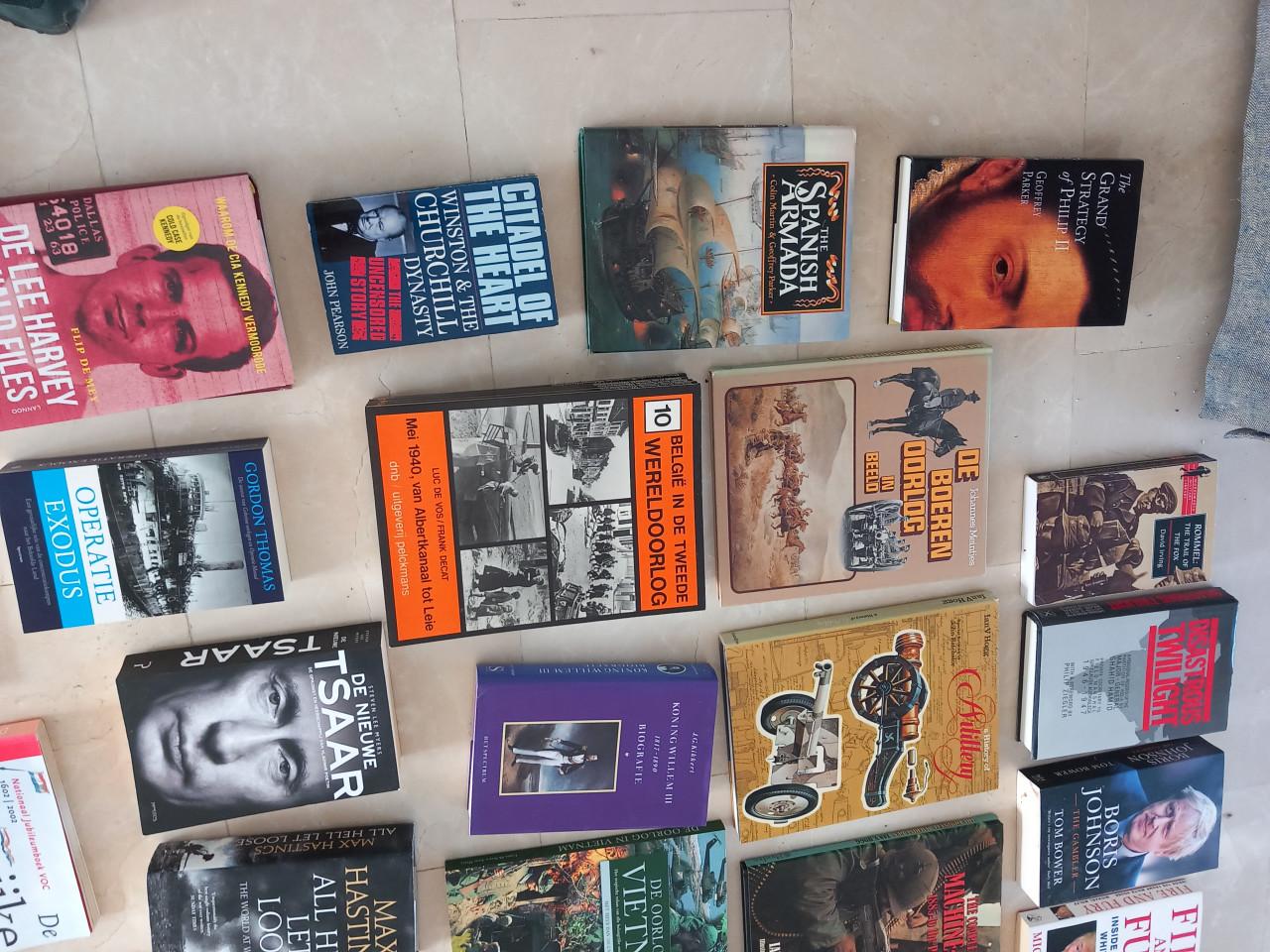 Partij boeken oa 2e wereldoorlog