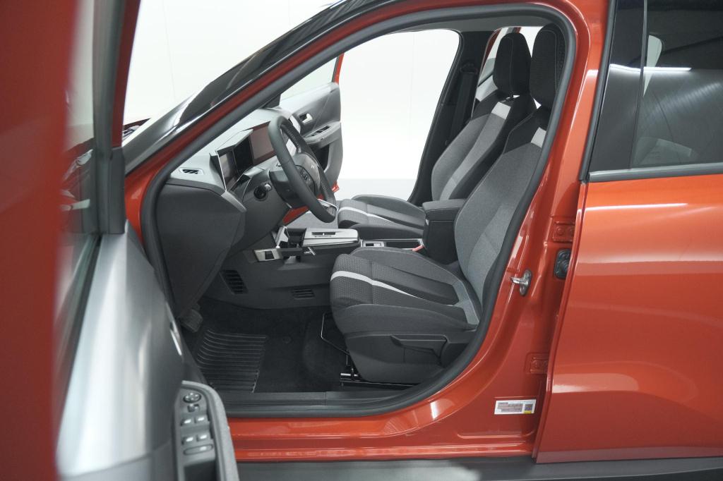 Opel Frontera 1.2 turbo hybrid 110 gs | stoelverwarming en stuurwielverwarm