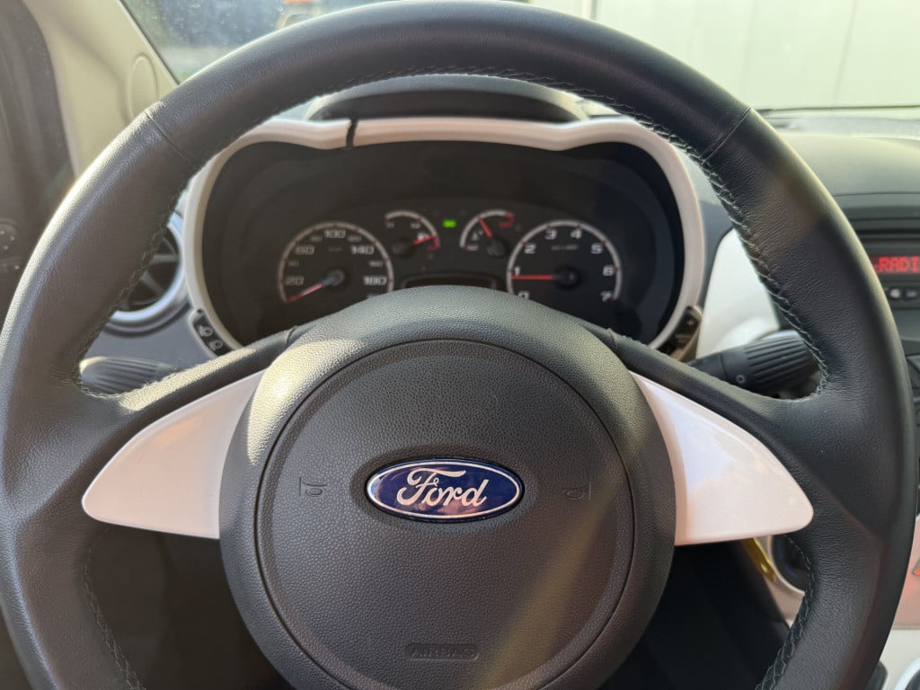 Ford KA 1.2 cool&sound 3-drs