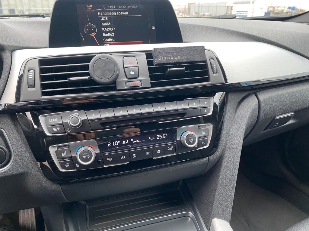 BMW 3-serie 330e