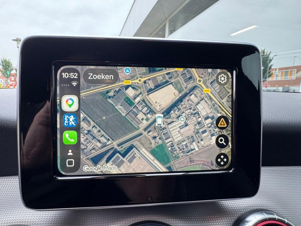 Mercedes-Benz Cla 200 urban automaat , apple-carplay , achteruitrijcamera ,