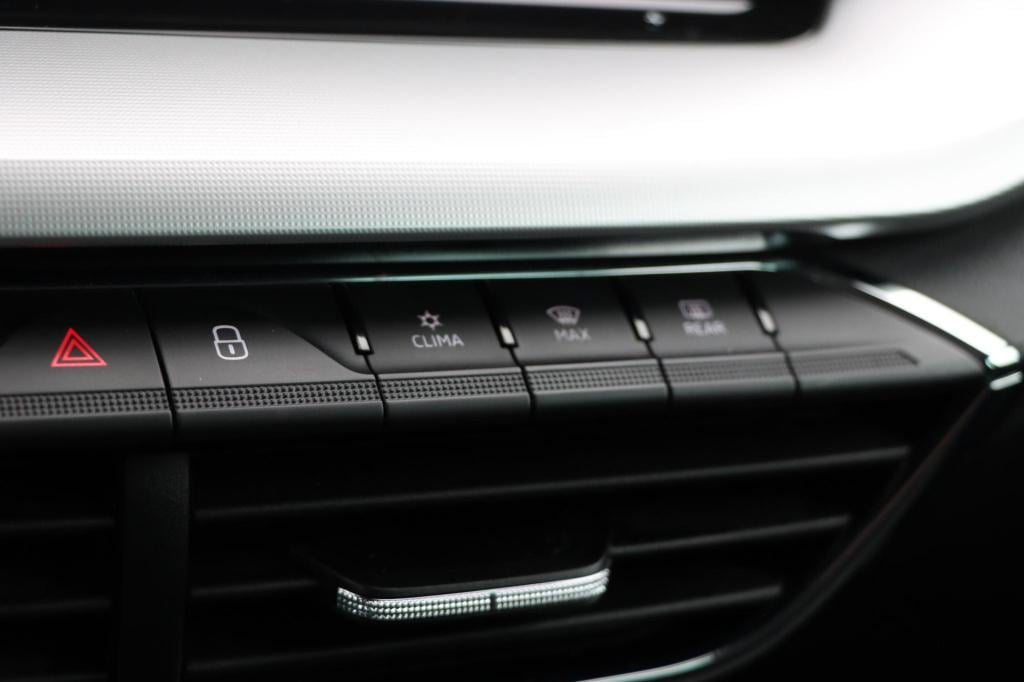 Skoda Octavia combi 1.4 tsi iv style 204pk dsg6