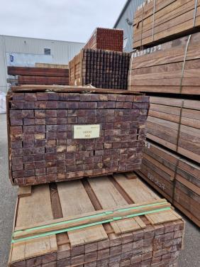 Hardhouten ribben 4,5x7x150