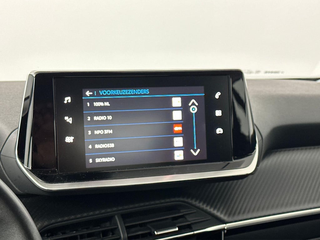 Peugeot 2008 1.2 puretech blue lease active | camera | navigatie | applecar