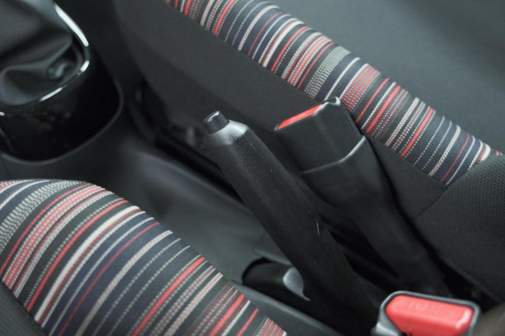 Citroen C1 1.0 vti feel | pack techno | camera | apple carplay | getint gla