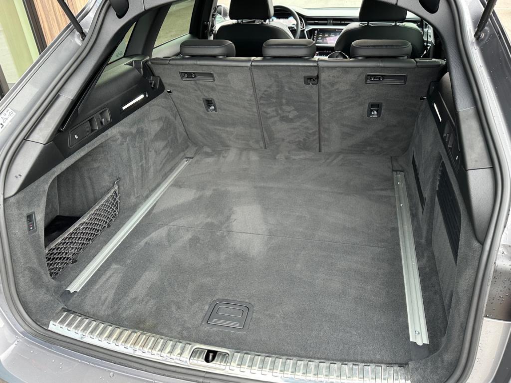 Audi A6 avant v6 55 tfsi 340pk quattro s-line | panoramadak | trekhaak | 20