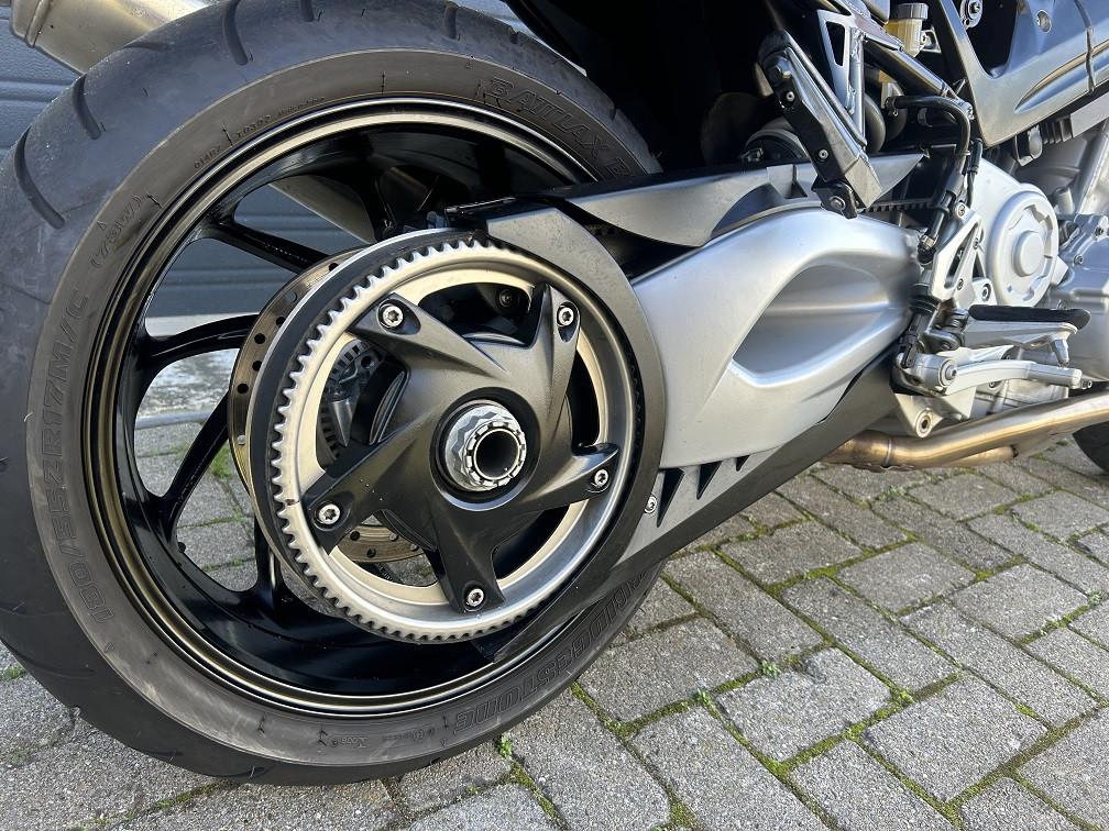 Nette BMW F800S uit 2008 met slechts 10dkm, 1e eigenaar, topper! €3750,-