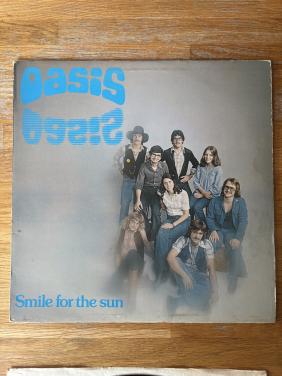 Oasis - Smile for the Sun