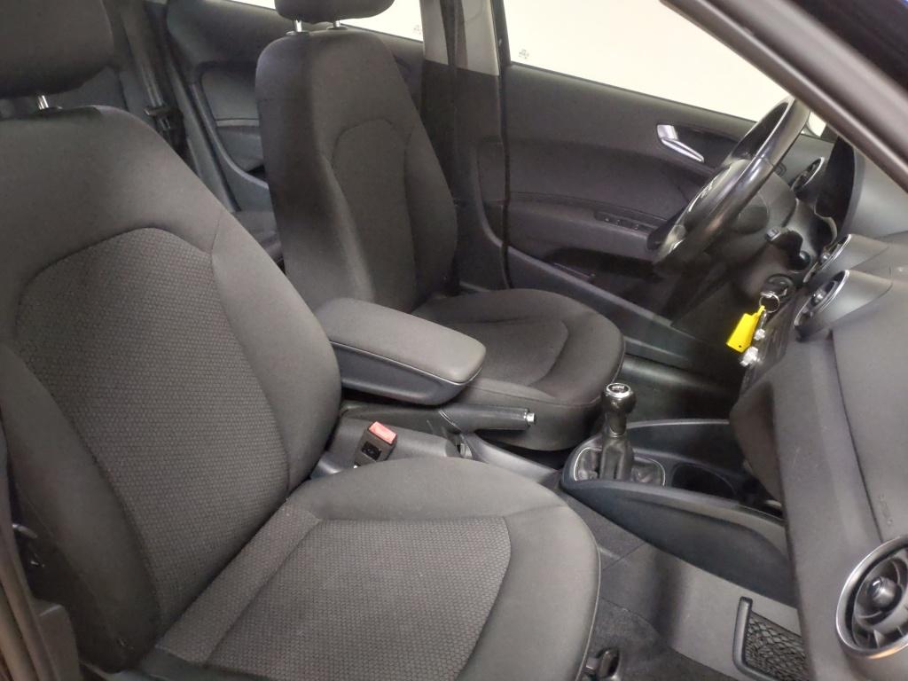 Audi A1 Sportback 1.4 tfsi attraction proline 5-drs