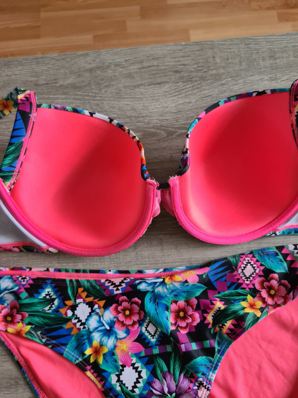 Bikini Hönkemoller