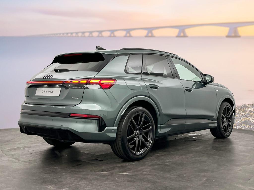 Audi Q4 E-tron s edition e-tron 55 82 kwh 250 kw / 340 pk suv ele