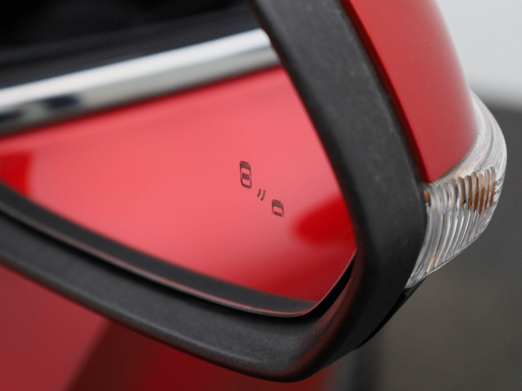MG Zs-ev luxury 45 kwh aut. | panoramadak | leder | navigatie | airco | sch