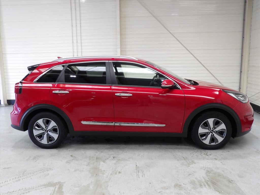 Kia Niro 1.6 gdi phev 141pk dct6 dynamicplusline