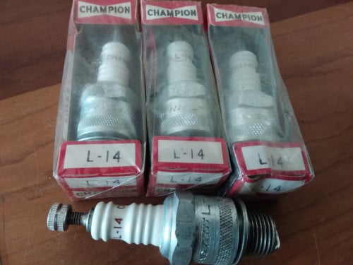 Bougies L-14 8x nieuw